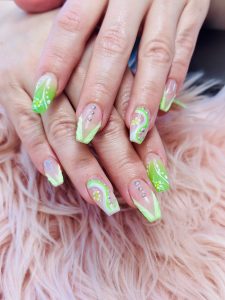 Professional Nails Care & Design